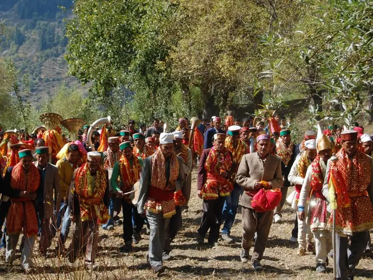 9 फुल्लयेटुण (on 9th Phuliyath)